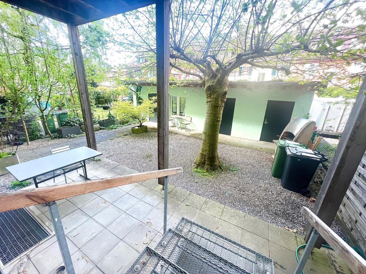 Cozy 1 Room Apartment In Zug Kültér fotó