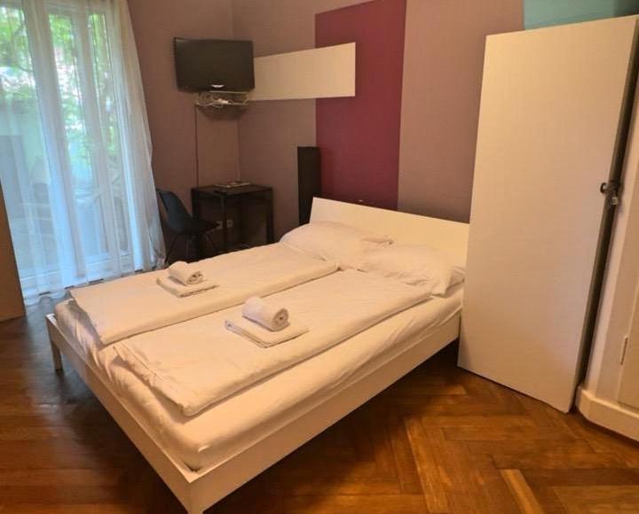 Cozy 1 Room Apartment In Zug Kültér fotó
